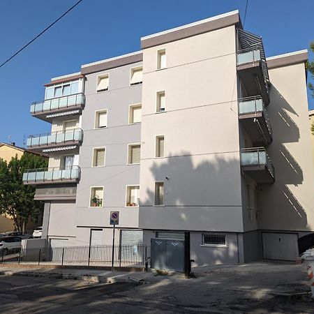 Appartamento Zona Grazie Ancona Exteriör bild